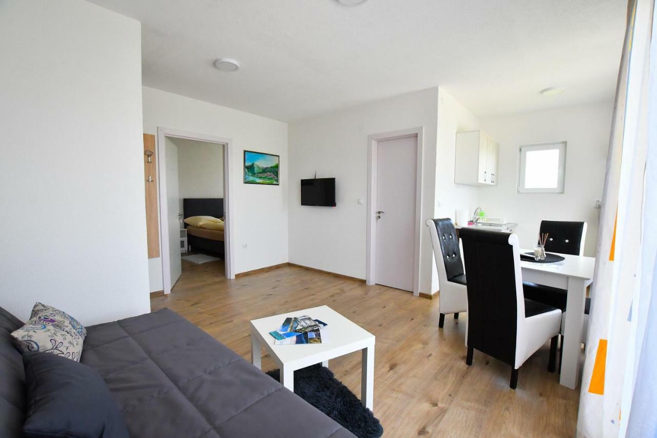 Vulsa Apartmani Cladova Exterior foto